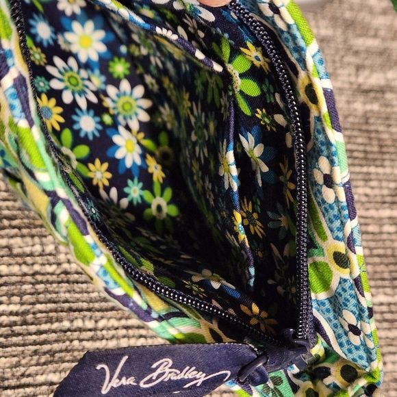 Vera Bradley Daisy Daisy Small Tote Purse Shoulder Bag Blue Green RETIRED - Picture 8 of 15